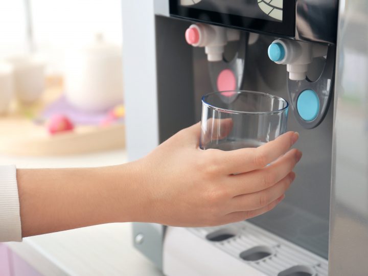 How Do Cold Water Filter Dispensers Work?